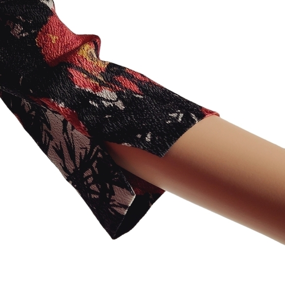 TRACY Reese Anthropology Floral Ruched Silk Sheath Dress Size: 4 - Picture 10 of 14